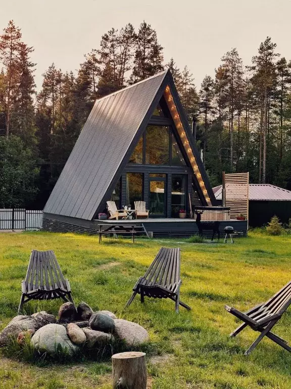 Дом в Новгородская область, Валдайский район, Рощинское с/пос, д. ... - Фото 1
