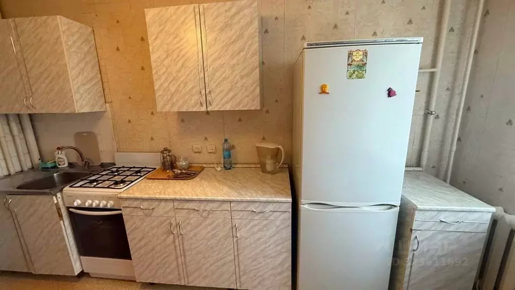 3-к кв. Брянская область, Брянск ул. Молодой Гвардии, 35 (62.1 м) - Фото 2