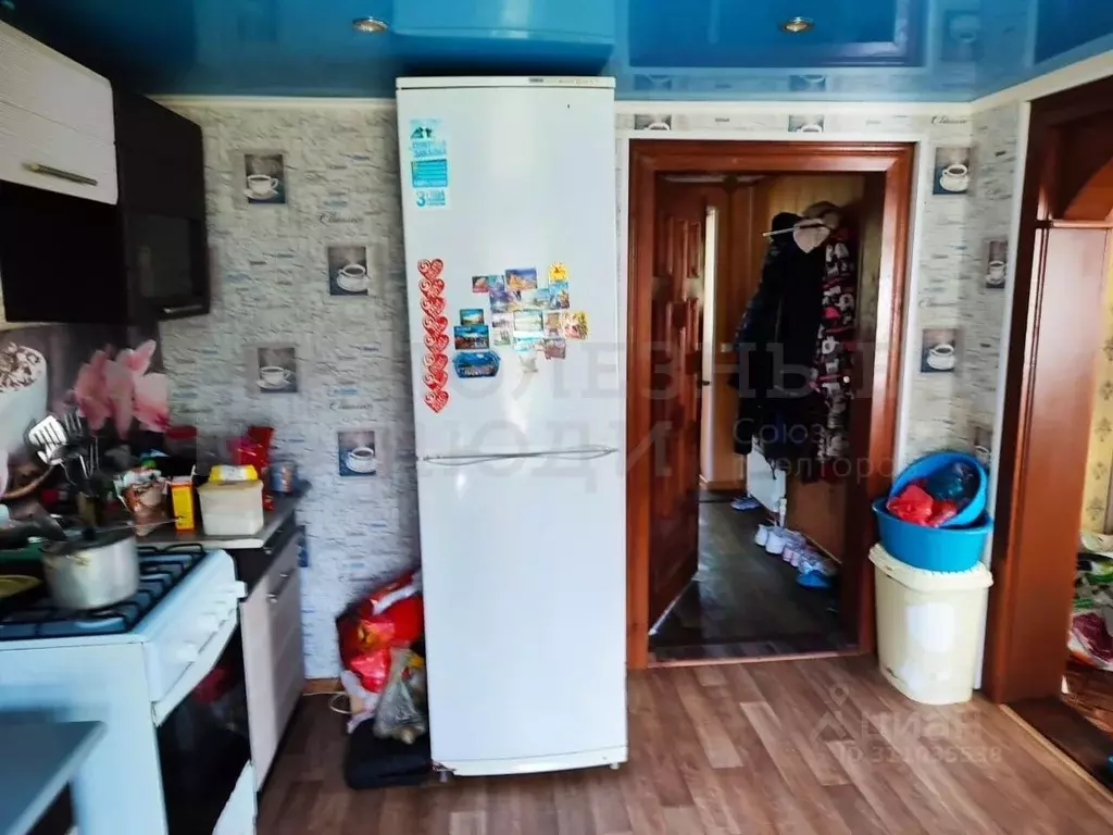 Дом в Новгородская область, Окуловка ул. Марата, 32 (50 м) - Фото 1