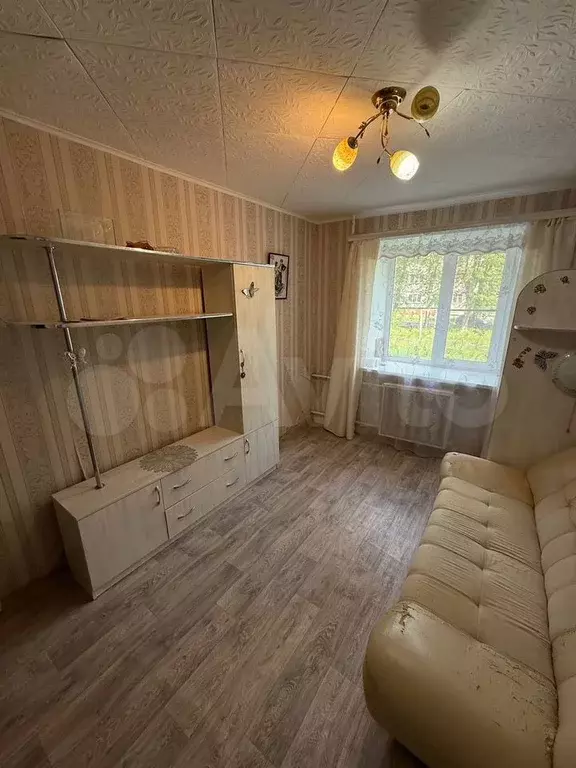 Комната 10,6 м в 6-к., 1/5 эт. - Фото 0