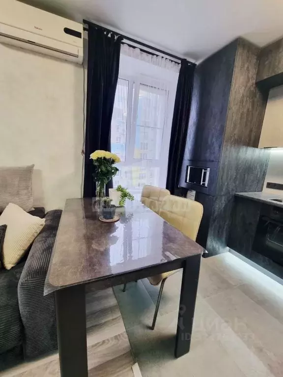 2-к кв. Волгоградская область, Волгоград ул. Имени Комиссара Милиции ... - Фото 0