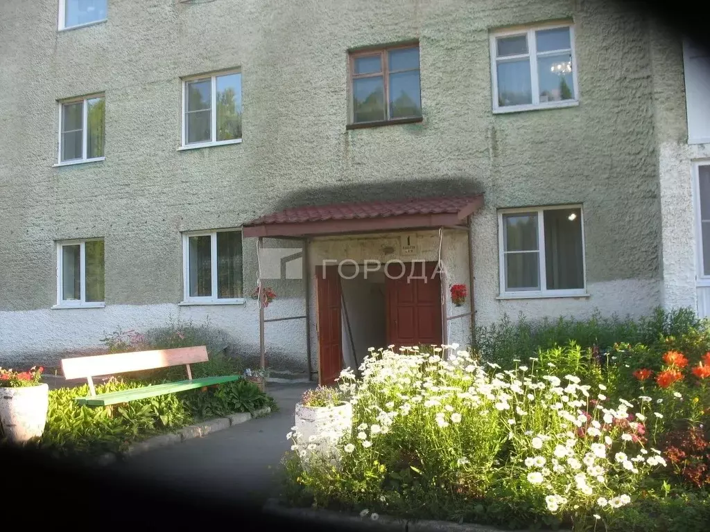 2-к кв. Новосибирская область, Тогучин Заводская ул., 142к6 (47.0 м) - Фото 1