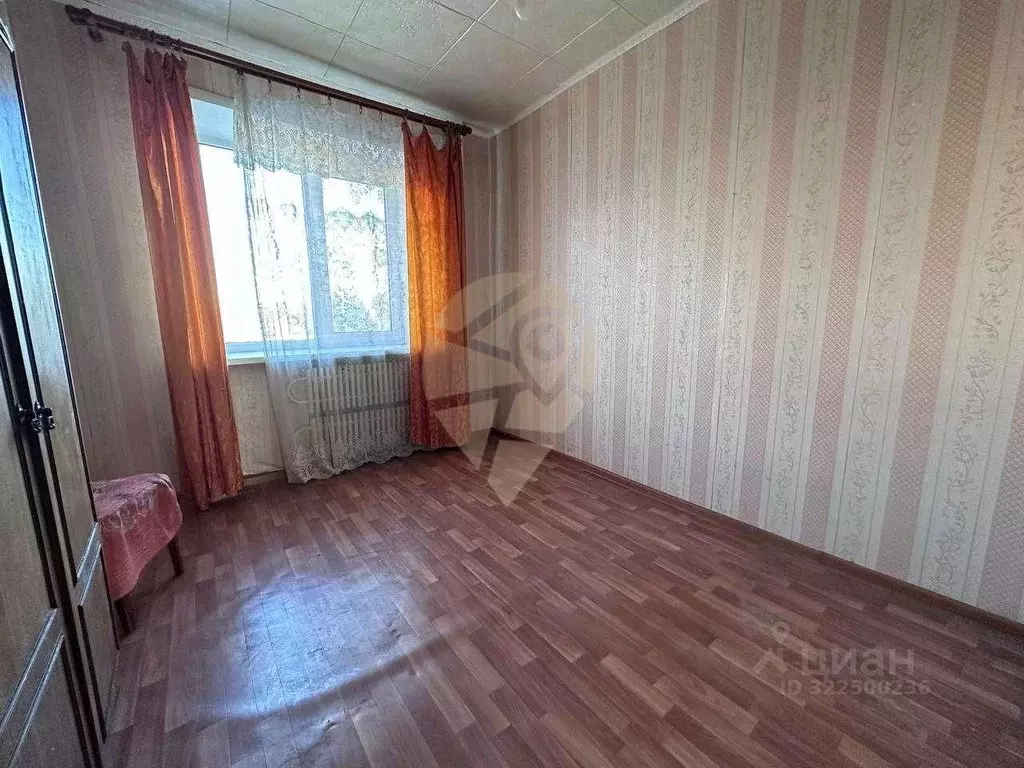 3-к кв. Белгородская область, Старый Оскол Молодогвардеец мкр, 17 ... - Фото 1