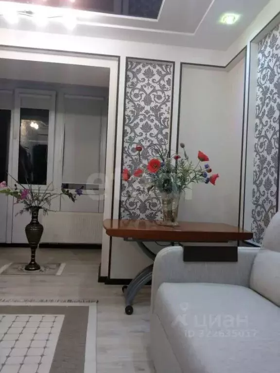 2-к кв. Ставропольский край, Ставрополь ул. Мира, 274 (70.0 м) - Фото 1