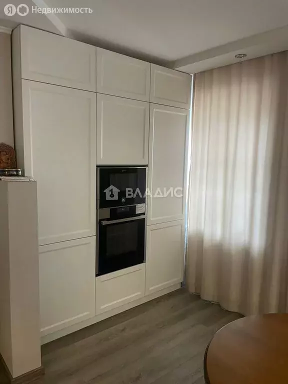 5-комнатная квартира: Вологда, улица Чехова, 13 (200 м) - Фото 1