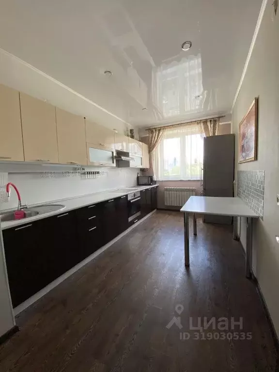 3-к кв. Башкортостан, Уфа ул. Шмидта, 158/1 (70.3 м) - Фото 0