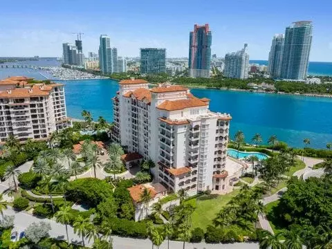 Palazzo Del Mare At Fishe Fisher Island, Unit 7112 - Фото 0