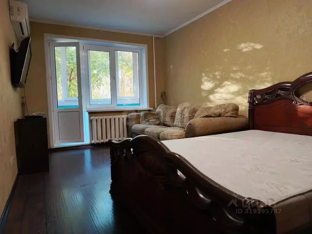 1-к кв. Оренбургская область, Оренбург просп. Гагарина, 23 (33.3 м) - Фото 1