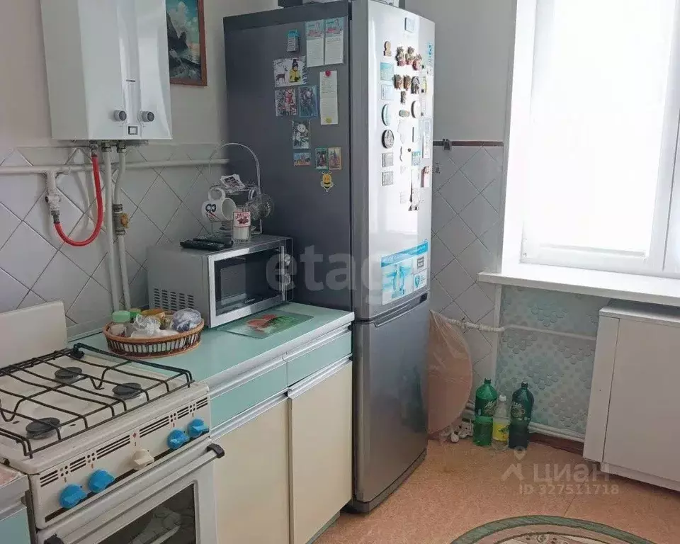 2-к кв. Крым, Кировский район, с. Яркое Поле ул. Спортивная, 17 (48.8 ... - Фото 1