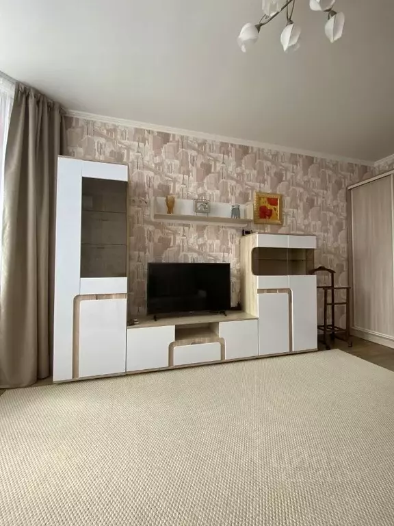1-к кв. Москва пос. Знамя Октября, Родники мкр, 9 (47.0 м) - Фото 1