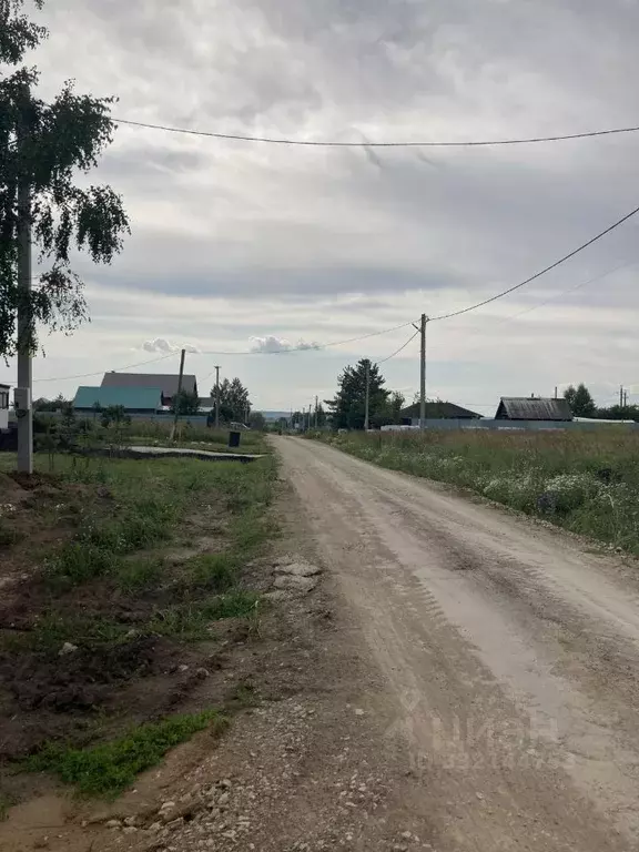 Участок в Татарстан, Тукаевский район, Поселок Круглое Поле ул. ... - Фото 2