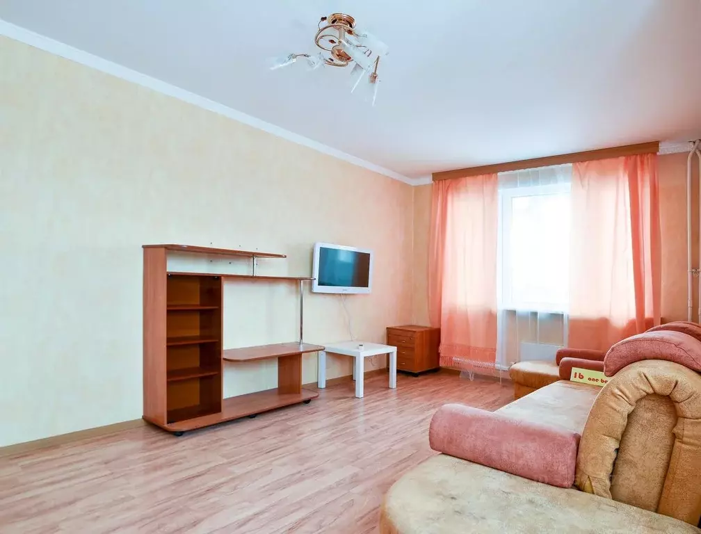 2-к кв. Московская область, Красногорск ул. Имени Зверева, 6 (65.0 м) - Фото 2