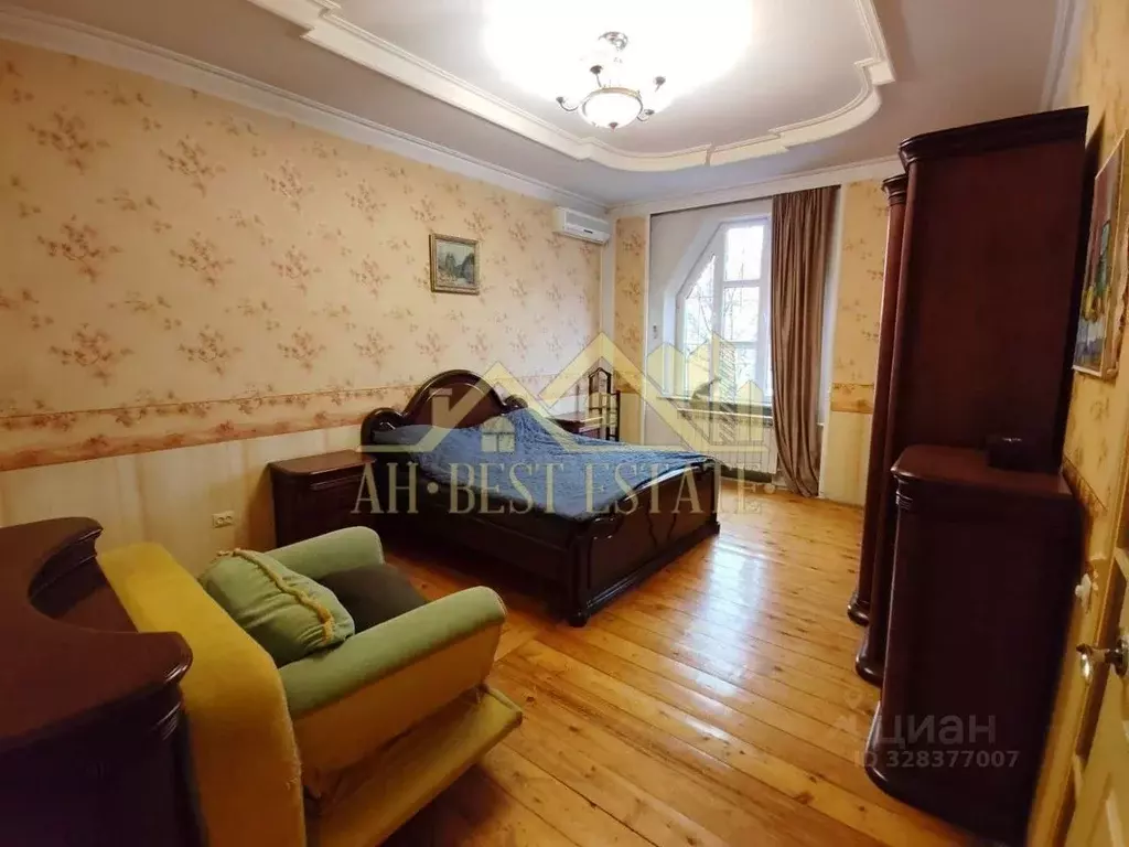 Дом в Северная Осетия, Владикавказ просп. Коста (243 м) - Фото 2