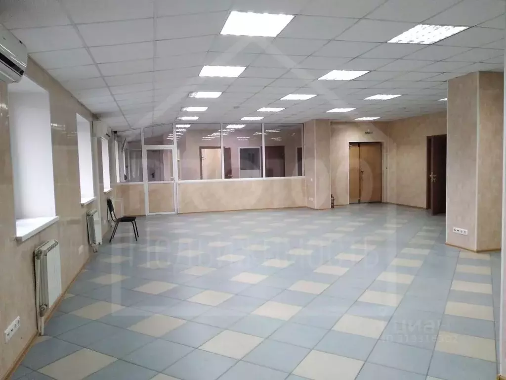 Офис в Омская область, Омск ул. 10 лет Октября, 166/1 (417 м) - Фото 0