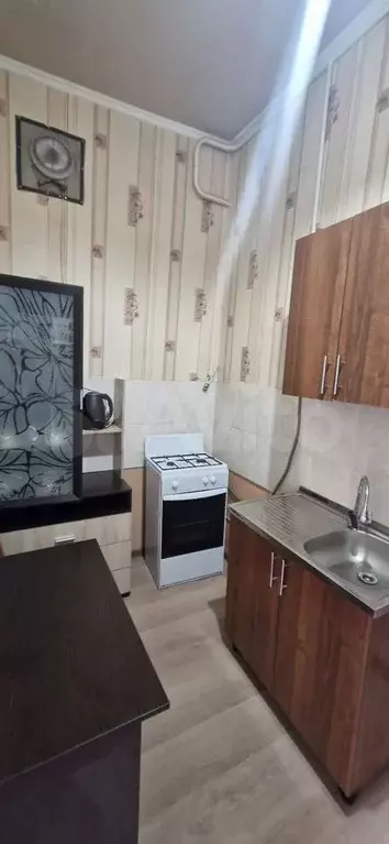 1-к. квартира, 30 м, 4/4 эт. - Фото 0