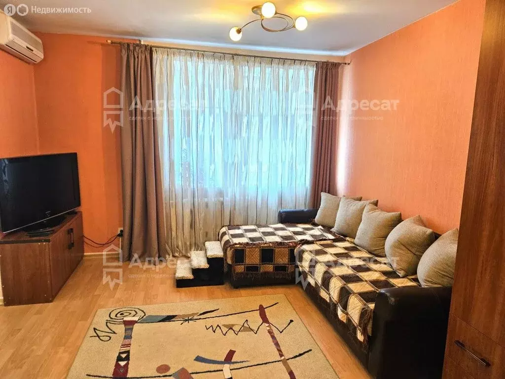 3-комнатная квартира: Волгоград, улица Пархоменко, 43Б (74.2 м) - Фото 1