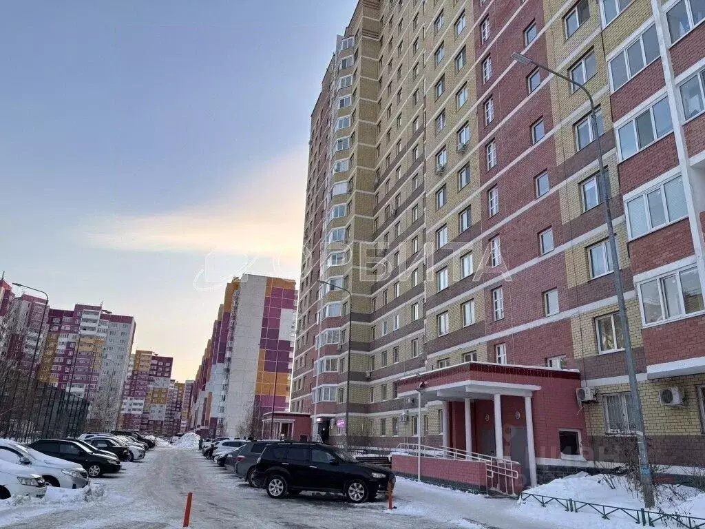 2-к кв. Тюменская область, Тюмень ул. Обдорская, 7 (50.6 м) - Фото 1