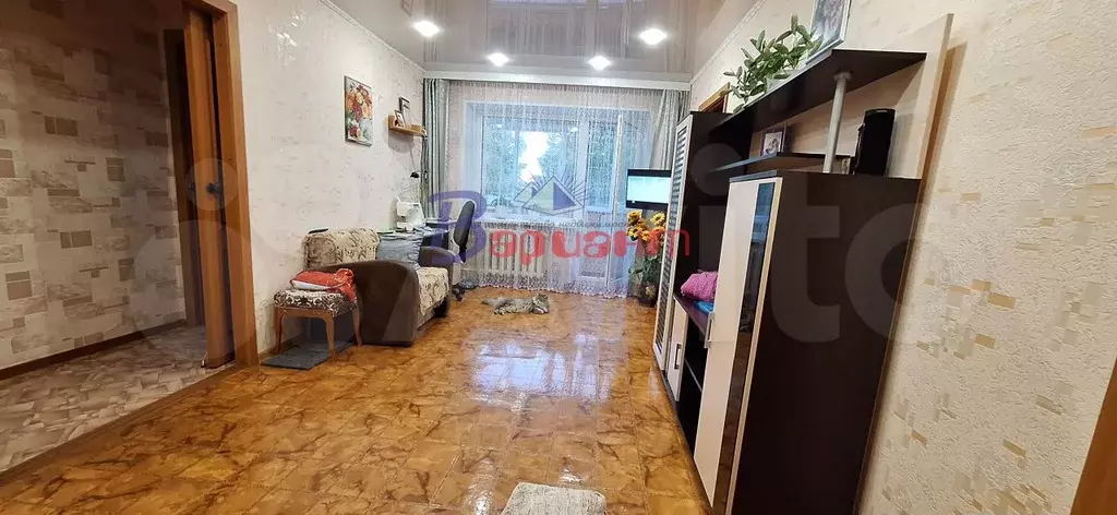 Доля в 2-к. квартире, 45,7 м, 1/3 эт. - Фото 1