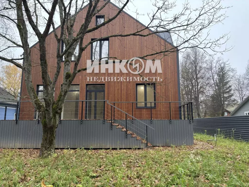 Дом в Московская область, Одинцовский городской округ, с. Жаворонки ... - Фото 2