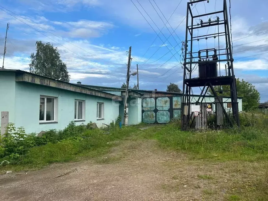 Помещение свободного назначения в Свердловская область, Новая Ляля ул. ... - Фото 0