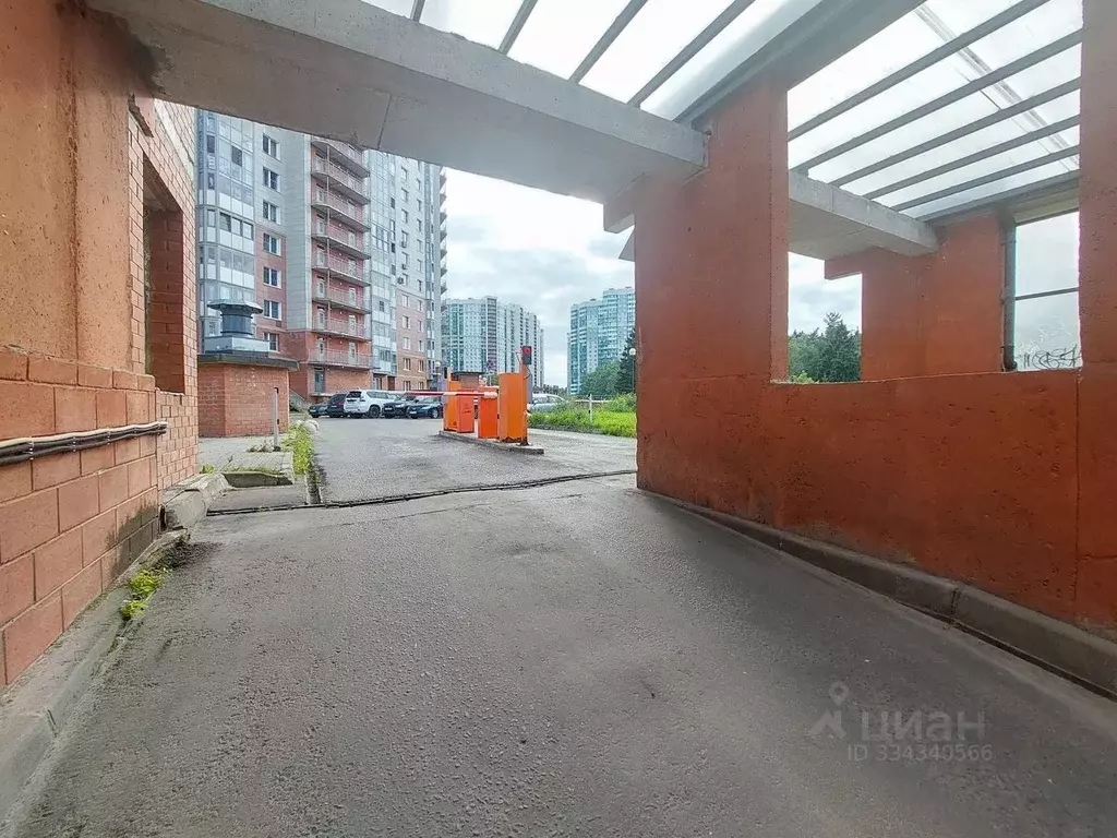 Гараж в Московская область, Красногорск бул. Космонавтов, 7с1 (30 м) - Фото 1