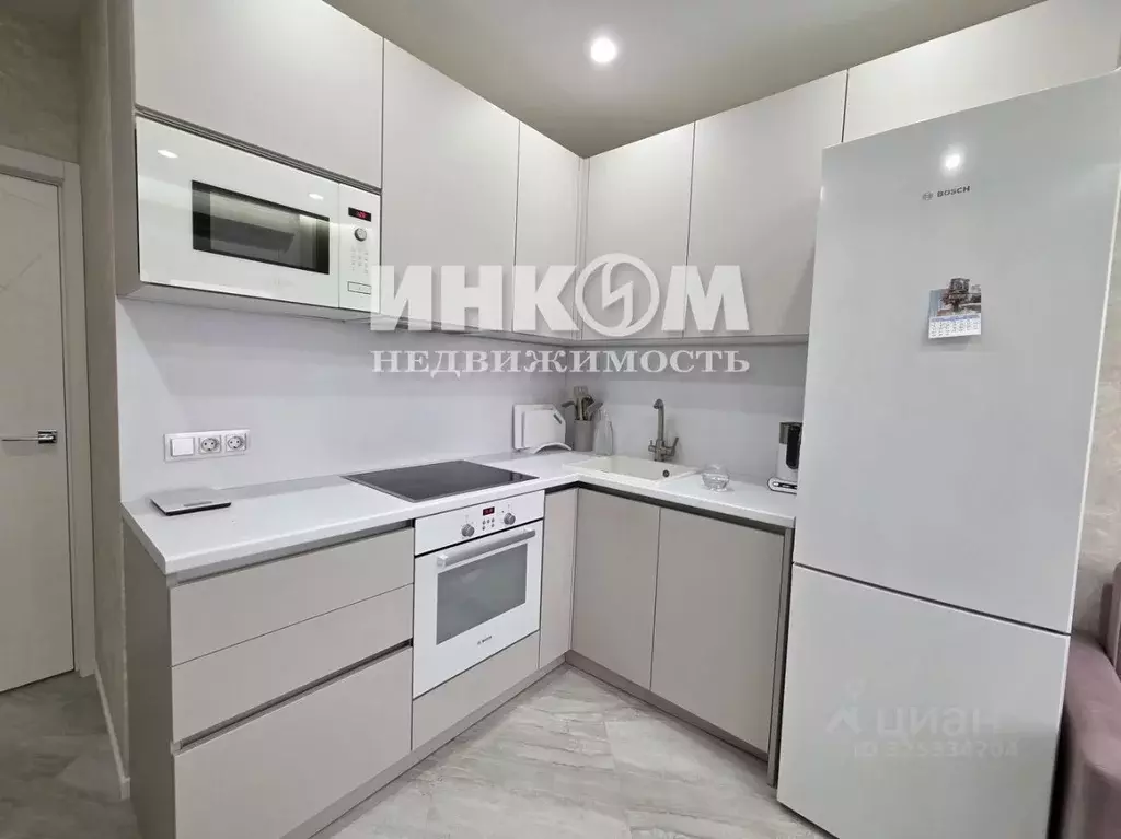 1-к кв. Московская область, Красногорск ул. Липовой Рощи, 2к1 (34.2 м) - Фото 2