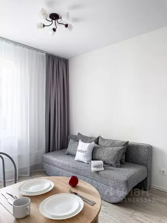 1-к кв. Москва ул. Юлиана Семенова, 8к2 (35.5 м) - Фото 1