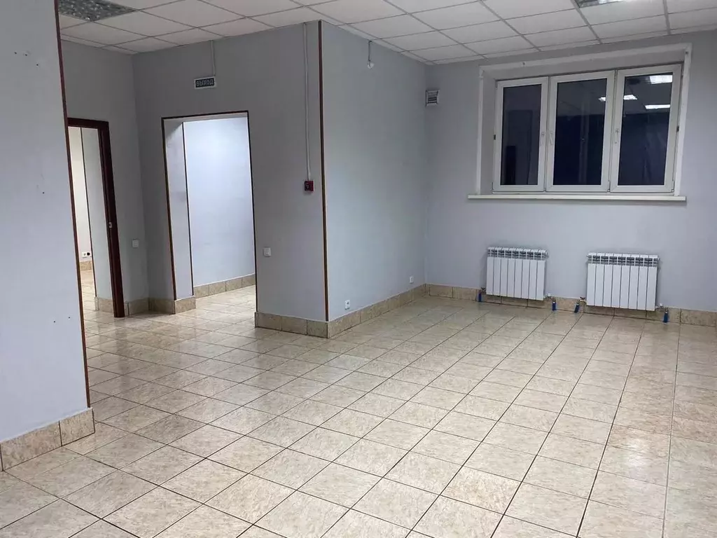 Помещение свободного назначения в Омская область, Омск Пригородная ... - Фото 2