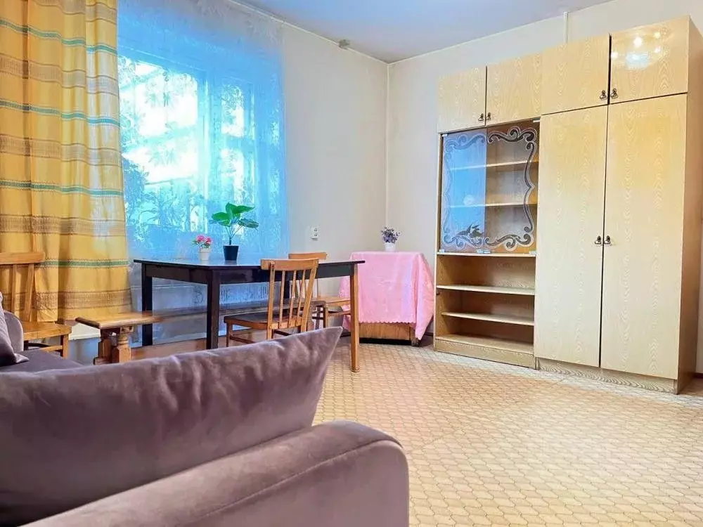 2-к кв. Иркутская область, Иркутск Университетский мкр, 12 (42.2 м) - Фото 0