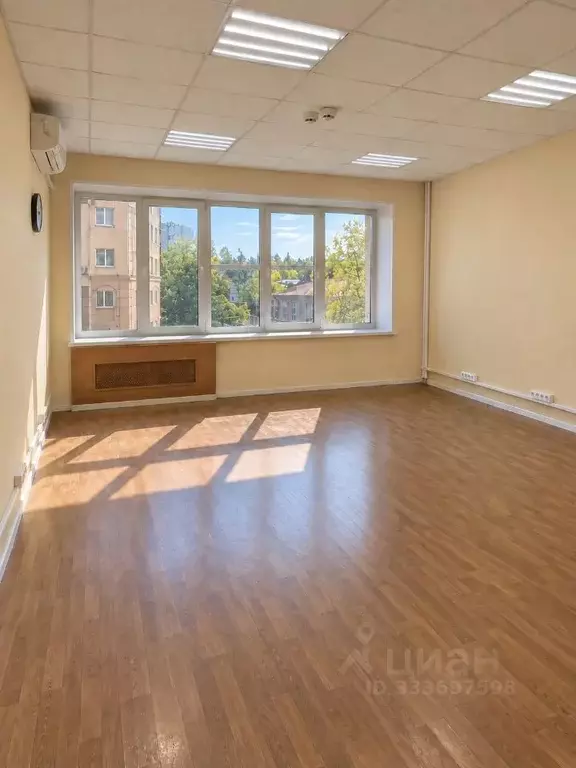 Офис в Омская область, Омск Тарская ул., 13а (31 м) - Фото 1