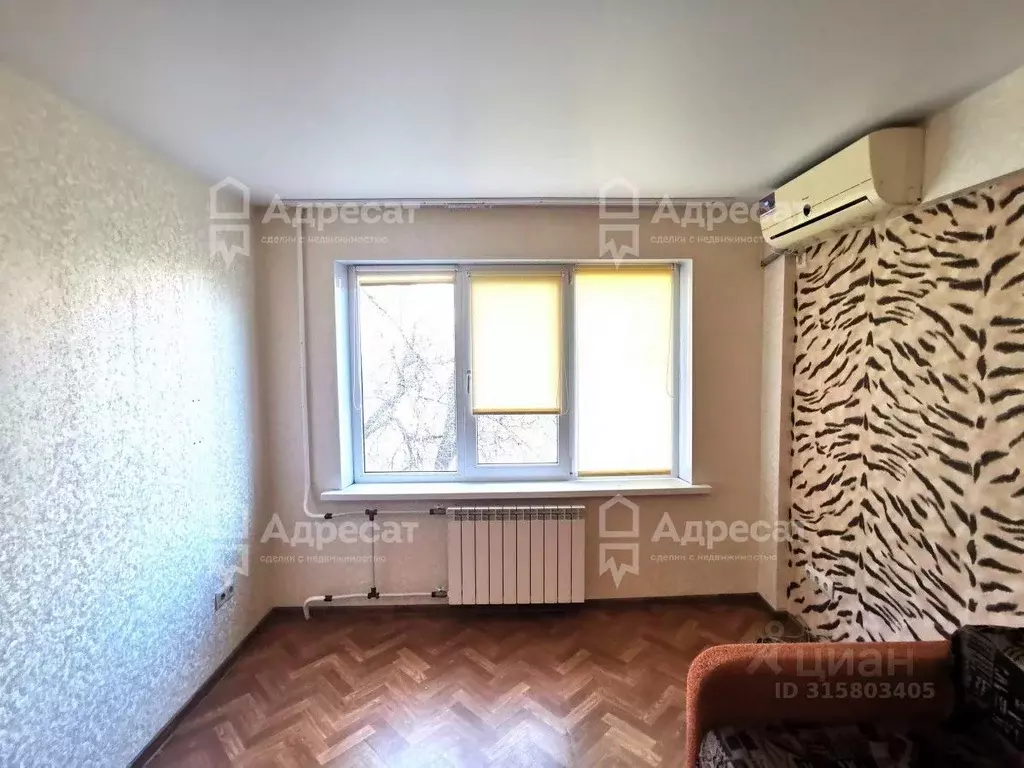 1-к кв. Волгоградская область, Волгоград ул. Маршала Еременко, 106 ... - Фото 0