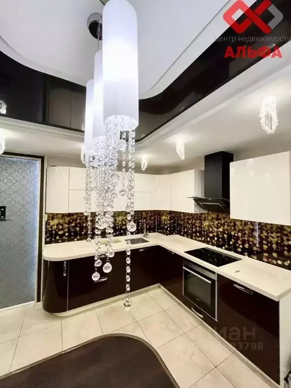 3-к кв. Кировская область, Киров Красноармейская ул., 67 (75.0 м) - Фото 1