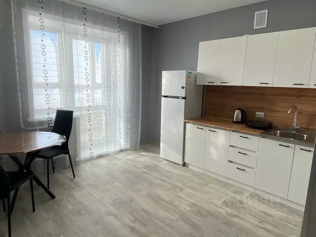 1-к кв. Амурская область, Белогорск ул. Кирова, 193 (44.0 м) - Фото 1