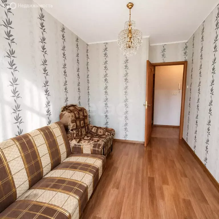 3-комнатная квартира: Коломна, улица Калинина, 12 (57.5 м) - Фото 1