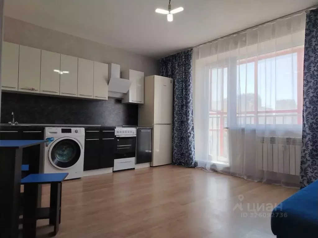 Студия Челябинская область, Челябинск ул. Петра Столыпина, 3 (28.0 м) - Фото 2