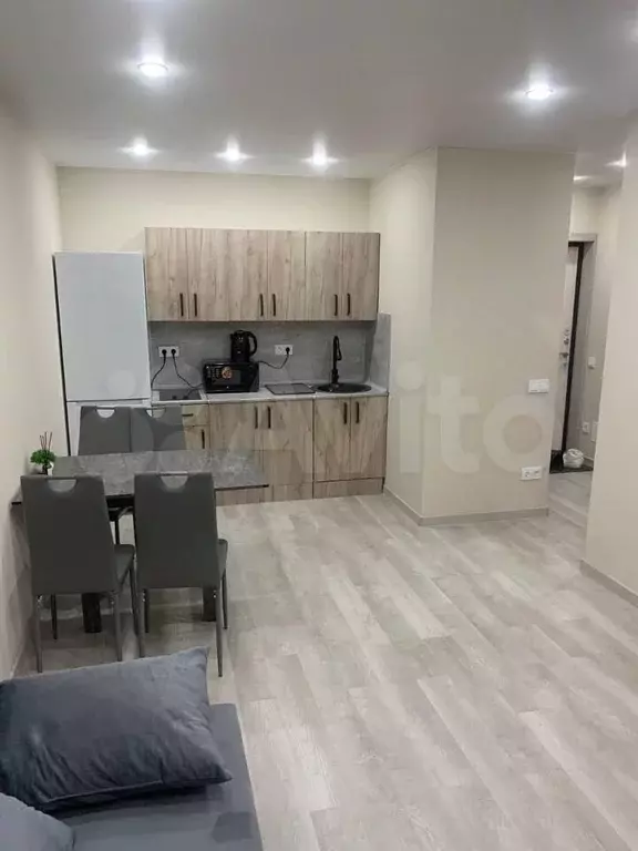 1-к. квартира, 40 м, 6/17 эт. - Фото 1