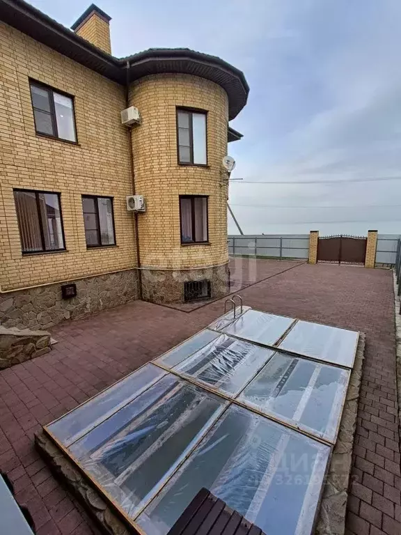 Дом в Краснодарский край, Ейск ул. Горького (501 м) - Фото 2