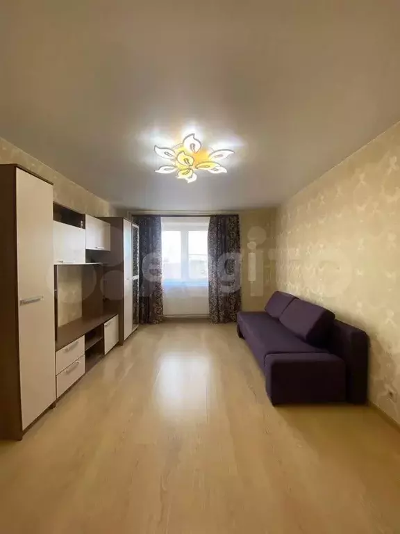1-к. квартира, 42,4 м, 10/17 эт. - Фото 0