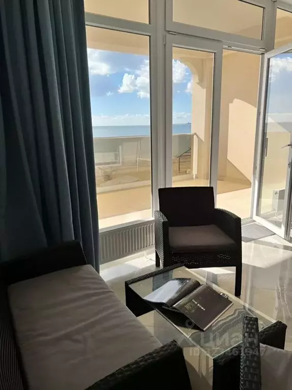 1-к кв. Крым, Евпатория ул. Симферопольская, 2Ф (67.0 м) - Фото 2