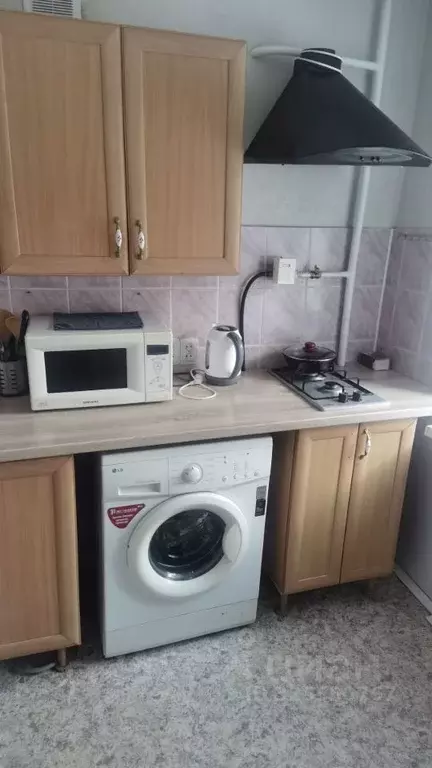 1-к кв. Омская область, Омск просп. Карла Маркса, 44 (35.0 м) - Фото 1