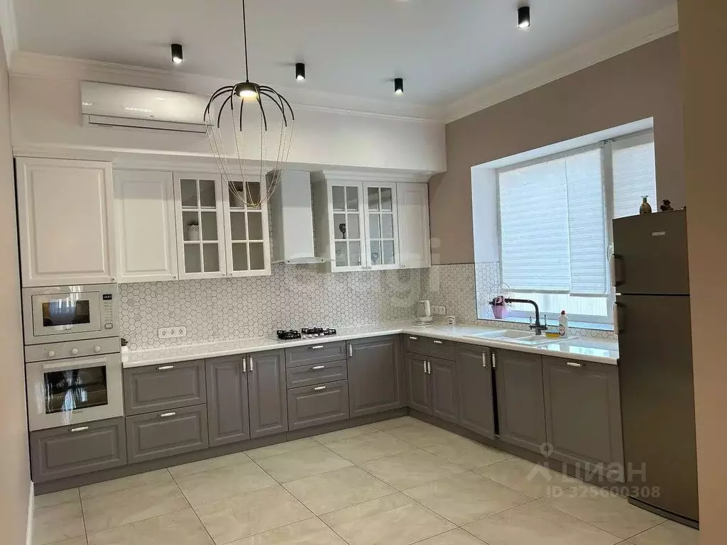 Дом в Ростовская область, Аксай ул. Михаила Ковалева (200 м) - Фото 1