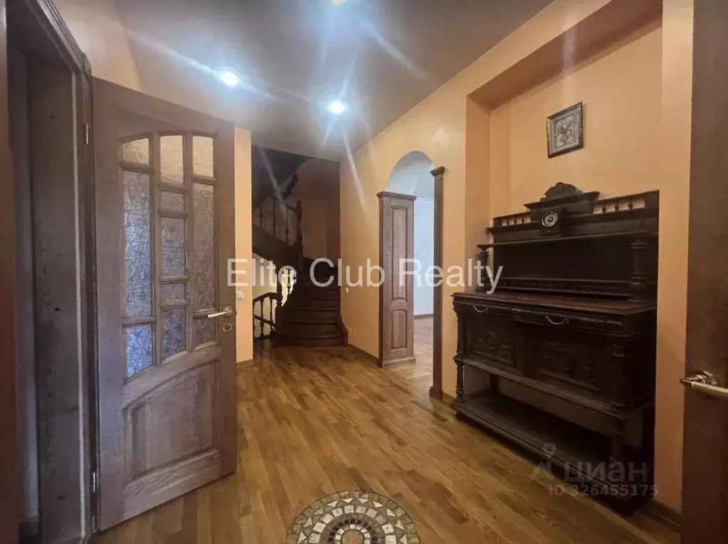 Дом в Ленинградская область, Выборгский район, Рощино пгт ул. Кирова, ... - Фото 2