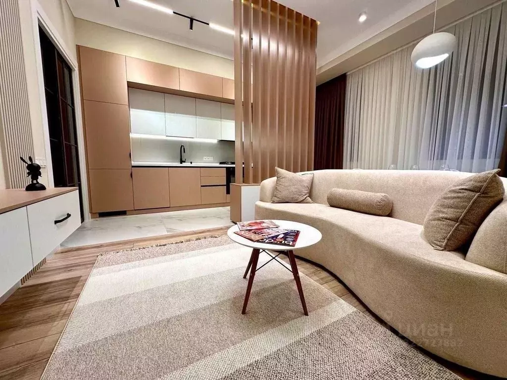 2-к кв. Татарстан, Казань ул. Николая Ершова, 62Г (65.0 м) - Фото 0