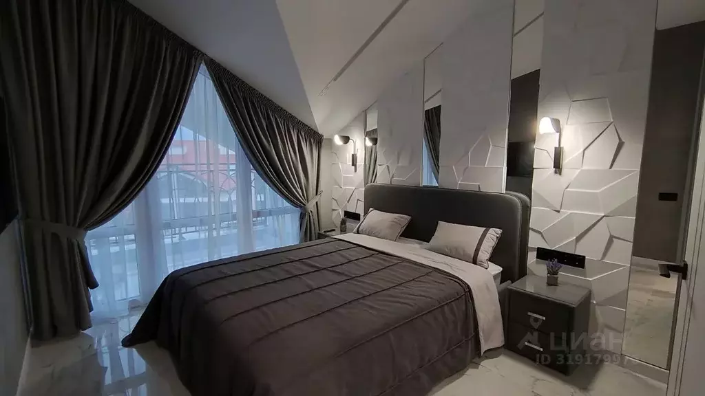 2-к кв. Краснодарский край, Геленджик Крымская ул., 22к14 (57.0 м) - Фото 0