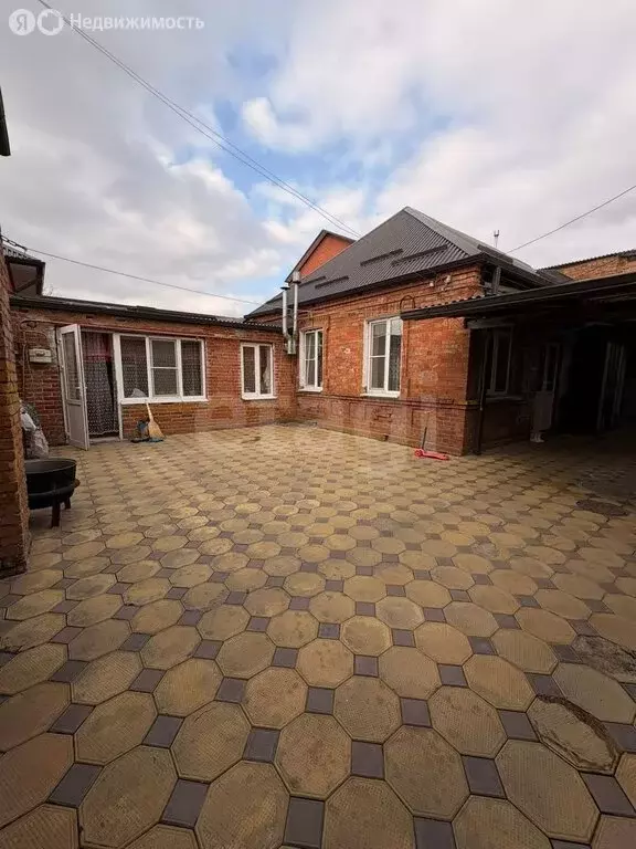 Дом в Владикавказ, улица Генерала Хетагурова (105 м) - Фото 2