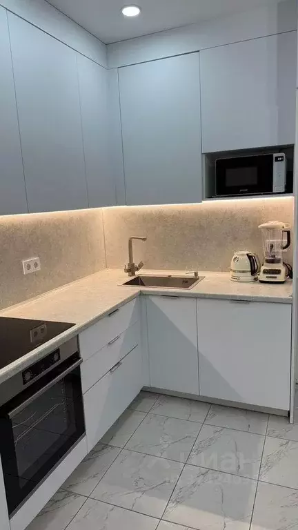 3-к кв. Астраханская область, Астрахань ул. Трофимова, 6 (75.0 м) - Фото 1