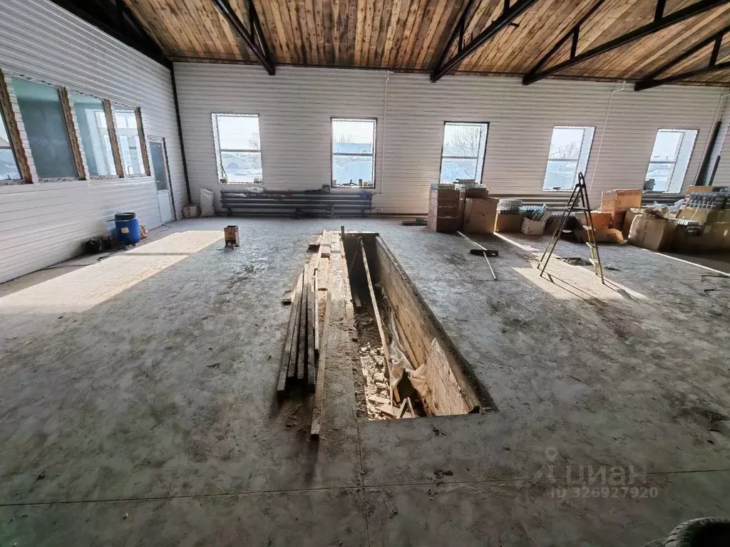 Помещение свободного назначения в Алтайский край, Бийский район, с. ... - Фото 2