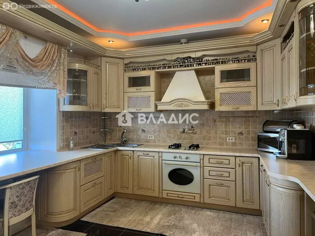 4-комнатная квартира: Вологда, Некрасовский переулок, 9 (500 м) - Фото 2