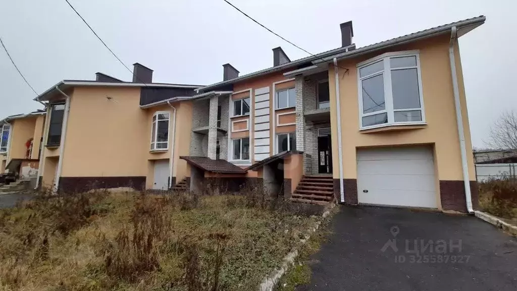 Таунхаус в Орловская область, Орел Выставочная ул., 27/1 (267 м) - Фото 2