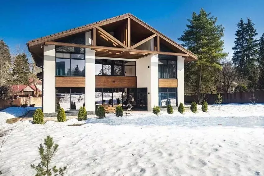 Дом в Московская область, Люберцы городской округ, Малаховка пгт  (750 ... - Фото 1